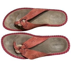 Patagonia Burgundy Red Leather Circle Flip Flop Thongs Sz 10 GUC